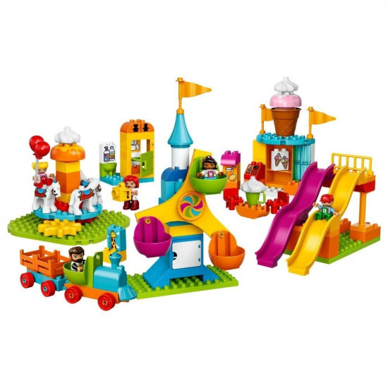 Конструктор LEGO DUPLO Большой парк аттракционов (10840) Конструктор LEGO DUPLO Большой парк аттракционов (10840)