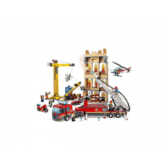 Конструктор LEGO City Городская пожарная бригада (60216) Конструктор LEGO City Городская пожарная бригада (60216)