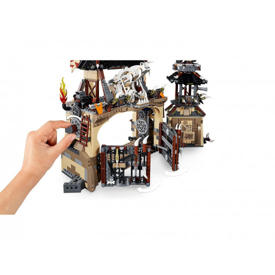 Конструктор LEGO Ninjago Пещера драконов (70655) Конструктор LEGO Ninjago Пещера драконов (70655)