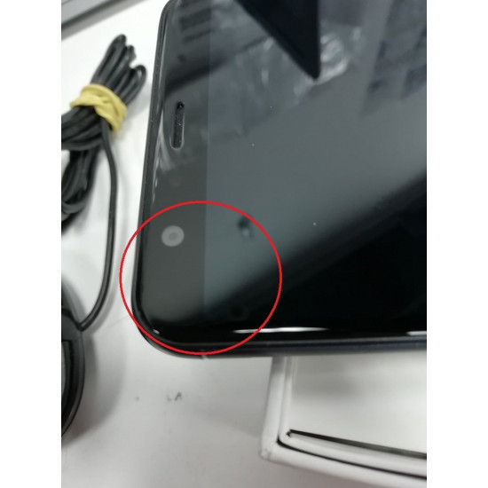 Смартфон Asus ZenFone Max Plus (M1) (ZB570TL-4A023WW) DS Black Смартфон Asus ZenFone Max Plus (M1) (ZB570TL-4A023WW) DS Black