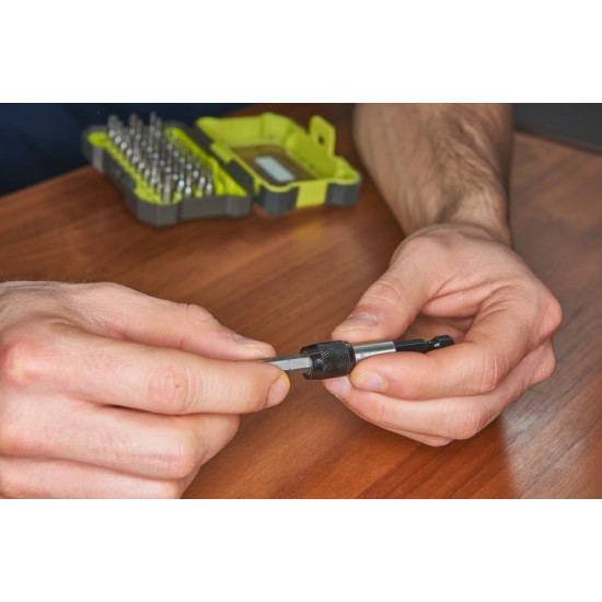 Набор бит Ryobi RAK32TSD Torx 32 ед. Набор бит Ryobi RAK32TSD Torx 32 ед.