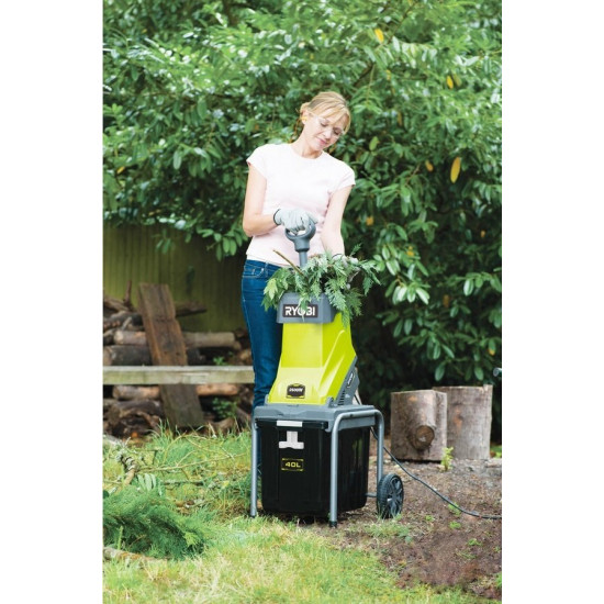 Garden Ryobi RSH2545B grinder of 2500 W Garden Ryobi RSH2545B grinder of 2500 W