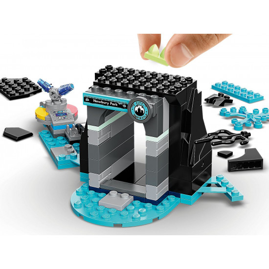 Конструктор LEGO Hidden Side Добро пожаловать в Хидден Сайд (70427) Конструктор LEGO Hidden Side Добро пожаловать в Хидден Сайд (70427)