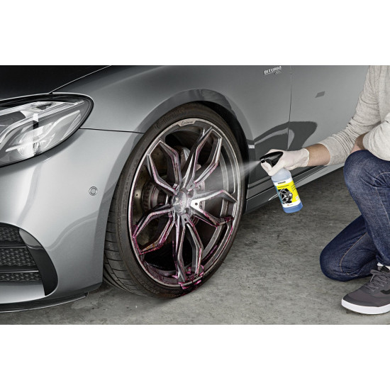 Средство Karcher для чистки колесных дисков 3-в-1 500 мл (6.296-048.0) Средство Karcher для чистки колесных дисков 3-в-1 500 мл (6.296-048.0)