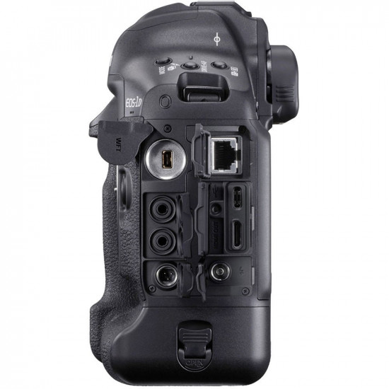 1DX Mark III + CF64 + Reader (3829C013) CANON EOS camera 1DX Mark III + CF64 + Reader (3829C013) CANON EOS camera