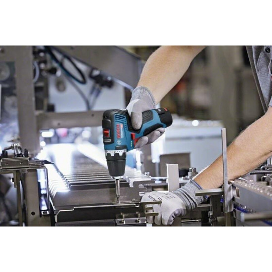 Аккумуляторная дрель-шуруповерт Bosch GSR 12V-35 (06019H8002) Аккумуляторная дрель-шуруповерт Bosch GSR 12V-35 (06019H8002)