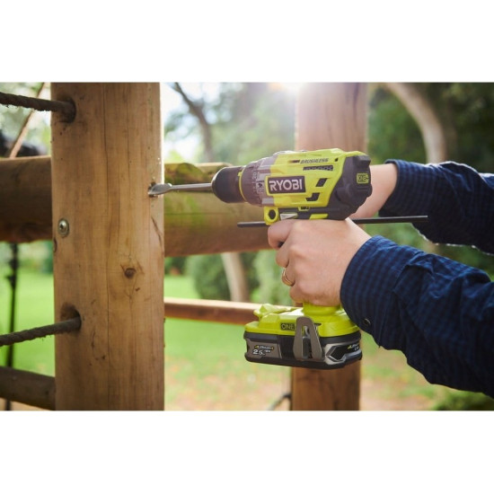 Аккумуляторная дрель-шуруповерт Ryobi ONE+ R18PD7-220B Аккумуляторная дрель-шуруповерт Ryobi ONE+ R18PD7-220B