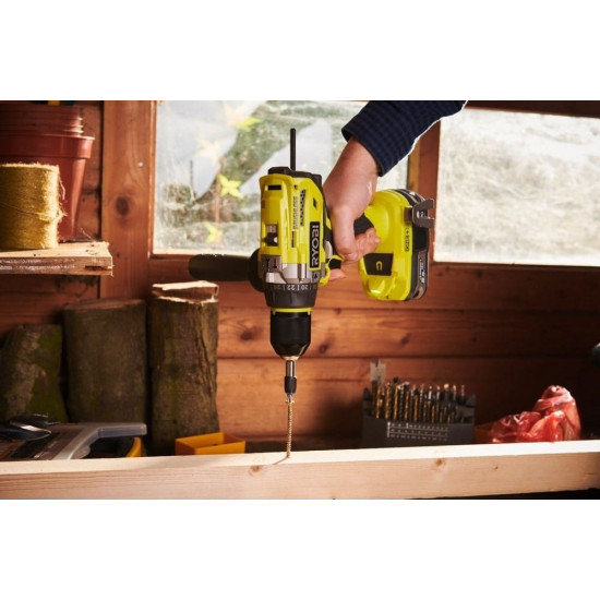 Аккумуляторная дрель-шуруповерт Ryobi ONE+ R18PD7-220B Аккумуляторная дрель-шуруповерт Ryobi ONE+ R18PD7-220B