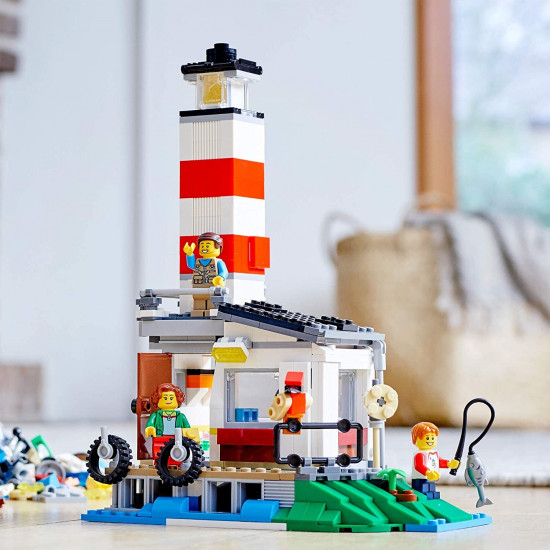 Конструктор LEGO Creator Отпуск в доме на колесах (31108) Конструктор LEGO Creator Отпуск в доме на колесах (31108)