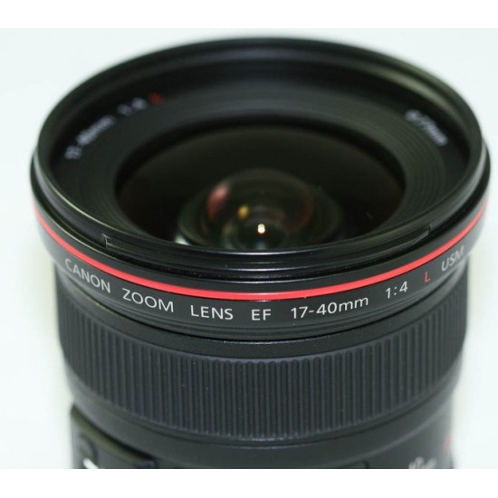 Объектив Canon EF 17-40 mm f/4L USM (8806A007) Объектив Canon EF 17-40 mm f/4L USM (8806A007)