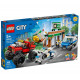 Конструктор LEGO City Ограбление полицейского монстр-трака (60245 L) Конструктор LEGO City Ограбление полицейского монстр-трака (60245 L)
