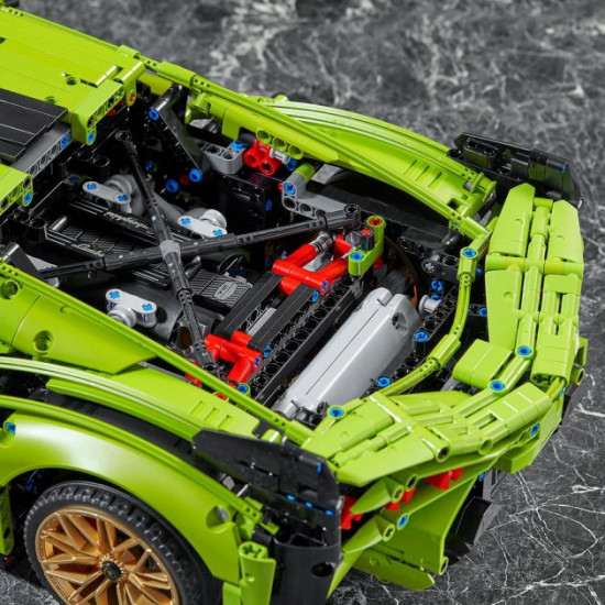 LEGO Technic Lamborghini Si?n FKP 37 3696 pieces (42115) LEGO Technic Lamborghini Si?n FKP 37 3696 pieces (42115)