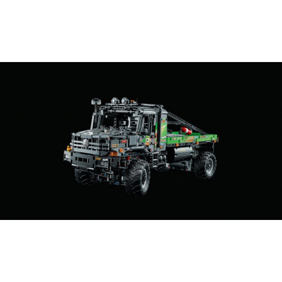 LEGO Technic all-wheel drive off-road truck Mercedes-Benz Zetros 2110 pieces (42129) LEGO Technic all-wheel drive off-road truck Mercedes-Benz Zetros 2110 pieces (42129)