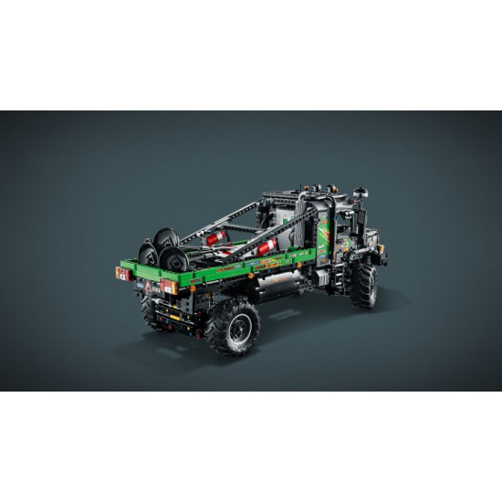 LEGO Technic all-wheel drive off-road truck Mercedes-Benz Zetros 2110 pieces (42129) LEGO Technic all-wheel drive off-road truck Mercedes-Benz Zetros 2110 pieces (42129)