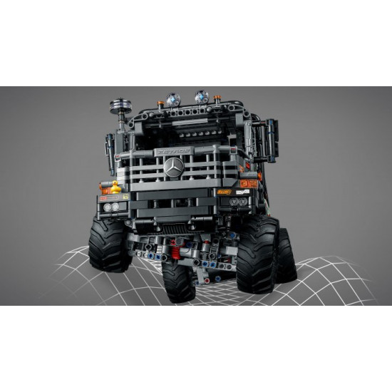 LEGO Technic all-wheel drive off-road truck Mercedes-Benz Zetros 2110 pieces (42129) LEGO Technic all-wheel drive off-road truck Mercedes-Benz Zetros 2110 pieces (42129)
