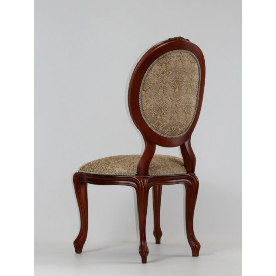 Dining chair for the kitchen made of natural wood. Dining chair for the kitchen made of natural wood.
