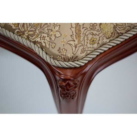 Dining chair for the kitchen made of natural wood. Dining chair for the kitchen made of natural wood.