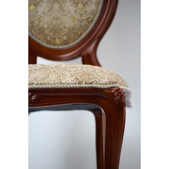 Dining chair for the kitchen made of natural wood. Dining chair for the kitchen made of natural wood.