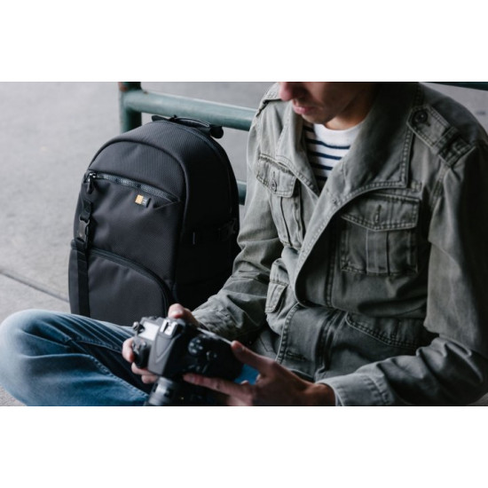 Рюкзак Case Logic Bryker Split-use Camera Backpack BRBP-105 (3203721) Рюкзак Case Logic Bryker Split-use Camera Backpack BRBP-105 (3203721)