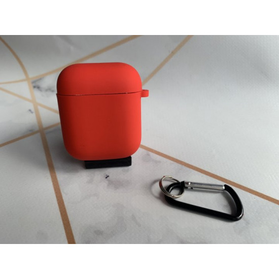 Чохол для навушників AirPods 1 та 2 покоління Червоний Чохол для навушників AirPods 1 та 2 покоління Червоний