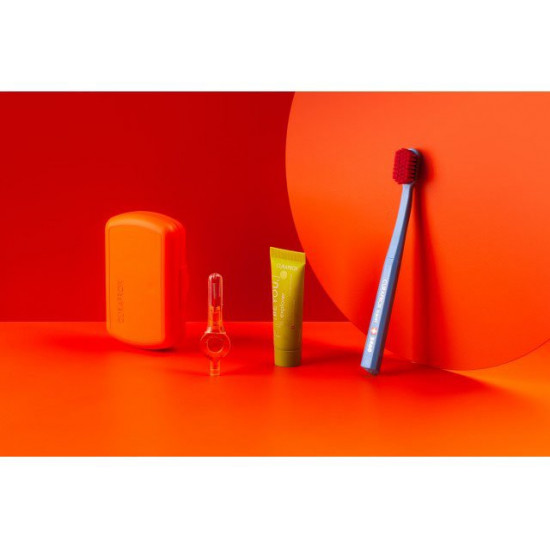 Набір дорожній гігієнічний Curaprox Be You Orange (7612412428889/7612412429893) Набір дорожній гігієнічний Curaprox Be You Orange (7612412428889/7612412429893)