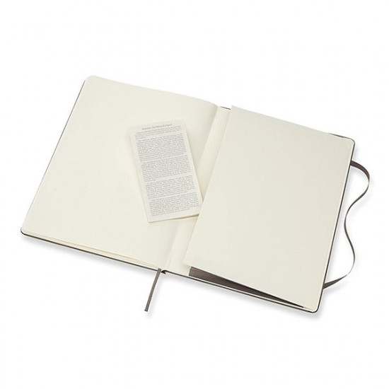 Блокнот Moleskine Classic большой нелинованный коричневый (QP092P14) Блокнот Moleskine Classic большой нелинованный коричневый (QP092P14)