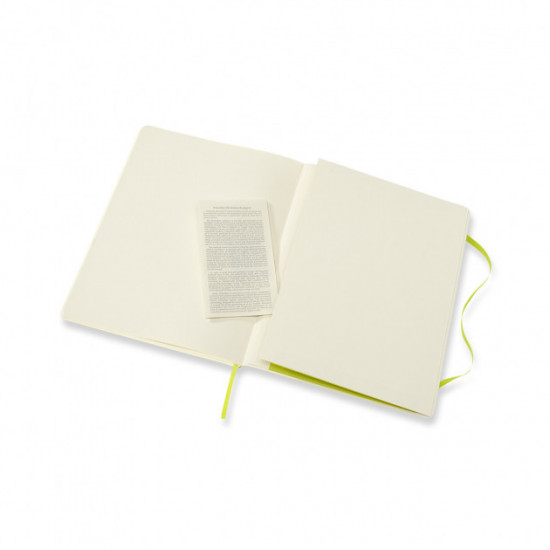 Блокнот Moleskine Classic великий м'який нелінований зелений лимонний (QP623C2) Блокнот Moleskine Classic великий м'який нелінований зелений лимонний (QP623C2)