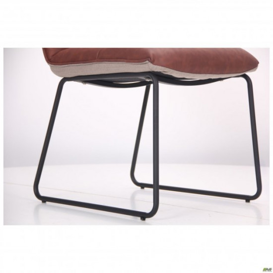 Стул Alphabet J black/dark amber 870*480*670 Сталь/Кожзаменитель AMF Стул Alphabet J black/dark amber 870*480*670 Сталь/Кожзаменитель AMF