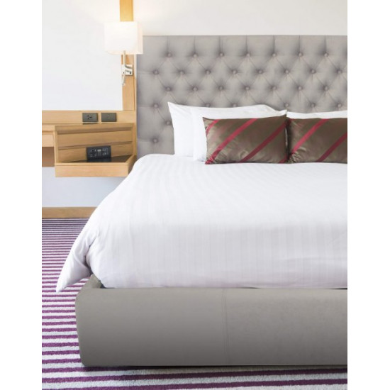 Кровать Cambridge Standart 140 х 200 см Amore 31 Серая Кровать Cambridge Standart 140 х 200 см Amore 31 Серая