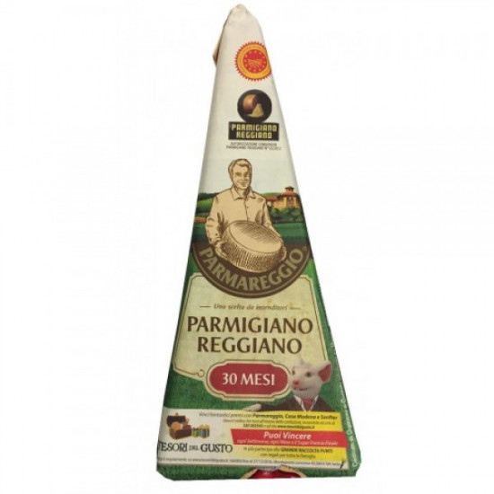 Parmesan cheese 30 months Parmareggio Parmigiano Reggiano 30 mesi DOP 250 g Parmesan cheese 30 months Parmareggio Parmigiano Reggiano 30 mesi DOP 250 g