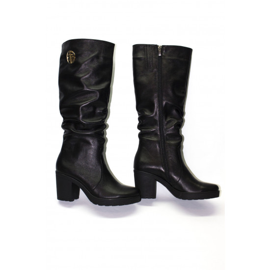 High boots made of genuine leather, from the manufacturer.Free shipping High boots made of genuine leather, from the manufacturer.Free shipping