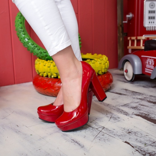 Leather shoes Red 41 Free shipping Leather shoes Red 41 Free shipping