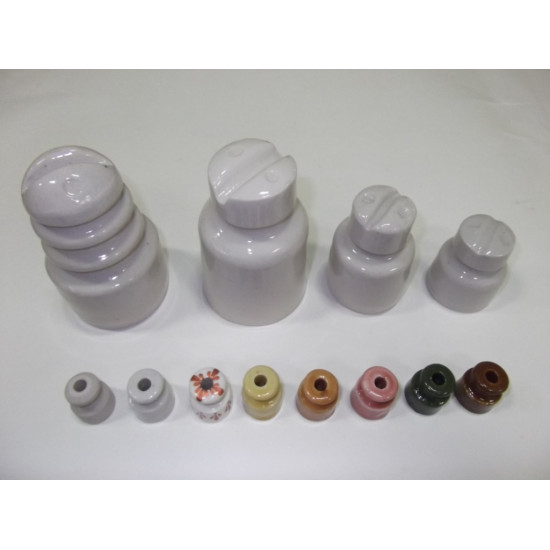 ceramic insulators 1000 pcs. ceramic insulators 1000 pcs.
