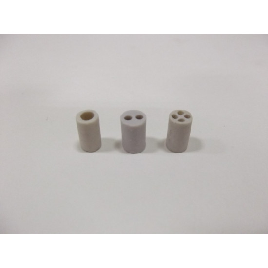 ceramic insulators 1000 pcs. ceramic insulators 1000 pcs.