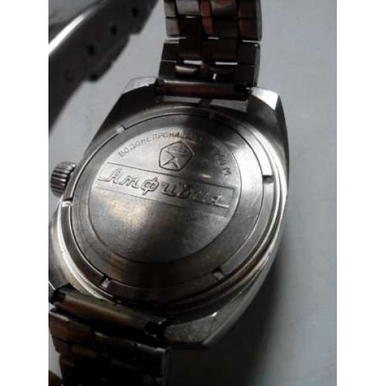 Watch amphibian of the barrel of the USSR Watch amphibian of the barrel of the USSR