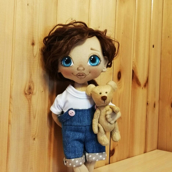 They are looking for mum textile dolls They are looking for mum textile dolls