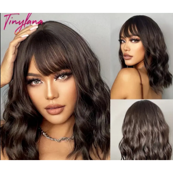Wig chestnut wool wavy wig Wig chestnut wool wavy wig