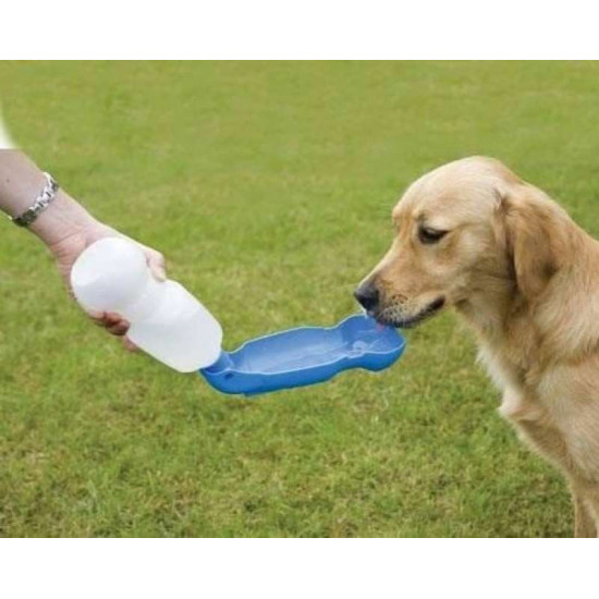 Savic Aqua Boy - A marching drinking bowl for dogs Savic Aqua Boy - A marching drinking bowl for dogs