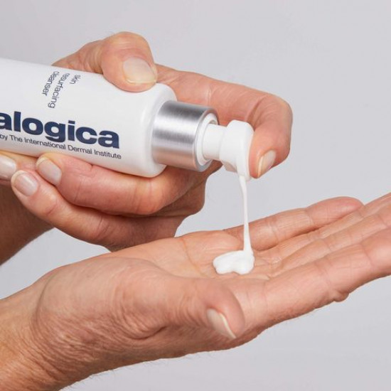 Антивозрастной гель-пилинг для лица Dermalogica Age Smart Skin Resurfacing Cleanser, 150 мл
Антивозрастной гель-пилинг для лица Dermalogica Age Smart Skin Resurfacing Cleanser, 150 мл