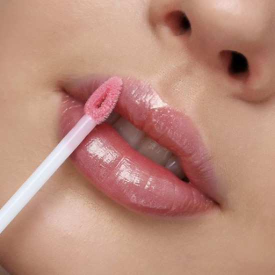 Lamel Professional Colourstudio 402 Ping Glow lip gloss, 4.5 ml Lamel Professional Colourstudio 402 Ping Glow lip gloss, 4.5 ml