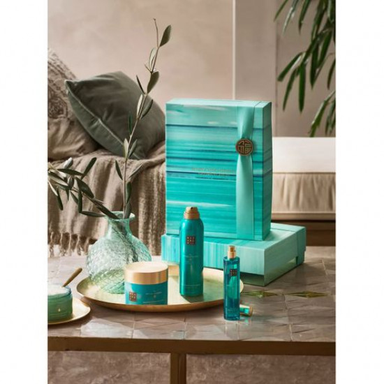 Набор Rituals The Ritual Of Karma Soothing Collection (скраб для тела, 300 г + гель для душа, 200 мл + крем для тела, 200 мл + мист для тела, 50 мл)
Набор Rituals The Ritual Of Karma Soothing Collection (скраб для тела, 300 г + гель для душа, 200 мл + крем для тела, 200 мл + мист для тела, 50 мл)