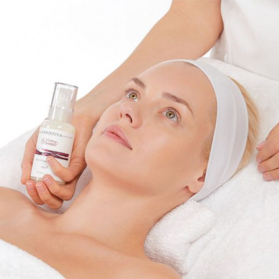 Сироватка для обличчя Christina Chateau de Beaute Vino Sheen Serum Step 5 Пишність, 100 мл Сироватка для обличчя Christina Chateau de Beaute Vino Sheen Serum Step 5 Пишність, 100 мл