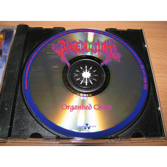 BENEDICTION - Organised Chaos (2001 Nuclear Blast 1st press) BENEDICTION - Organised Chaos (2001 Nuclear Blast 1st press)
