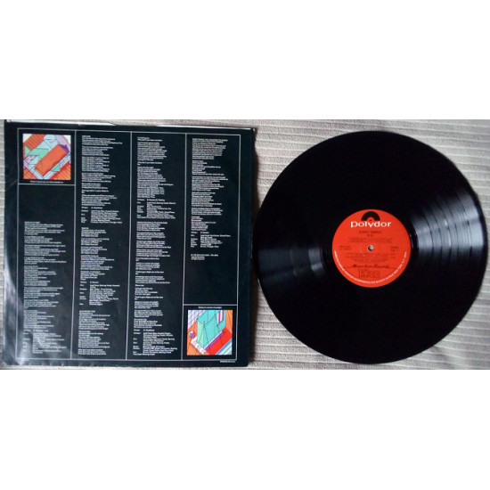 10 CC - Bloody Tourists 1978 (G/F - USA) (EX/EX+) 10 CC - Bloody Tourists 1978 (G/F - USA) (EX/EX+)